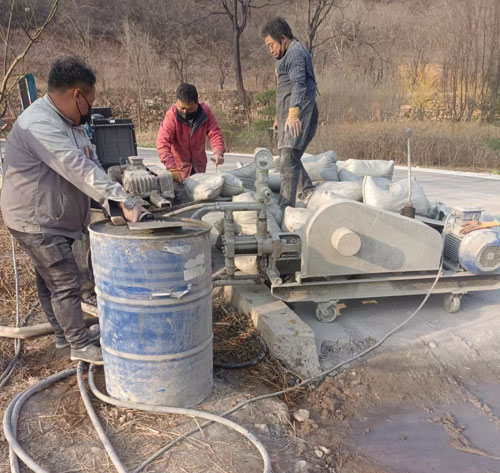 岭口镇路面下沉注浆